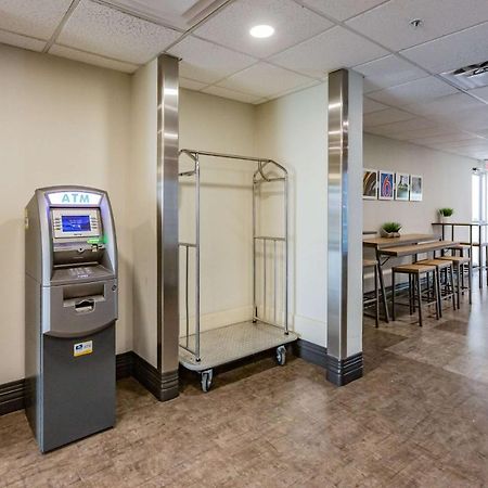 Motel 6-Saskatoon, Sk Bagian luar foto