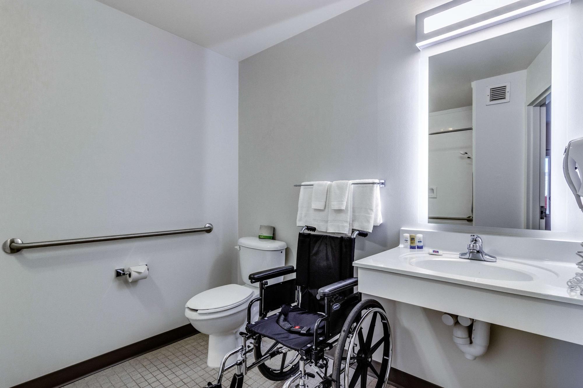 Motel 6-Saskatoon, Sk Bagian luar foto