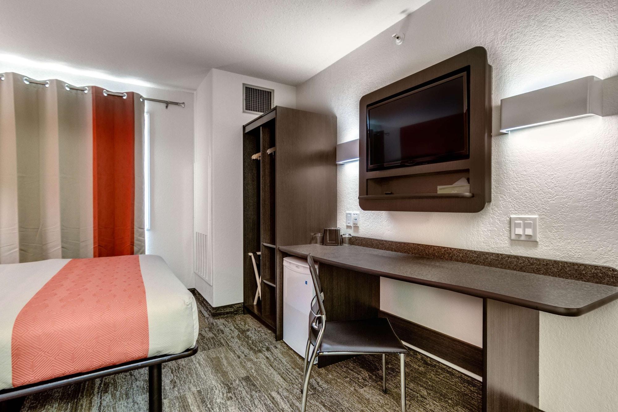 Motel 6-Saskatoon, Sk Bagian luar foto