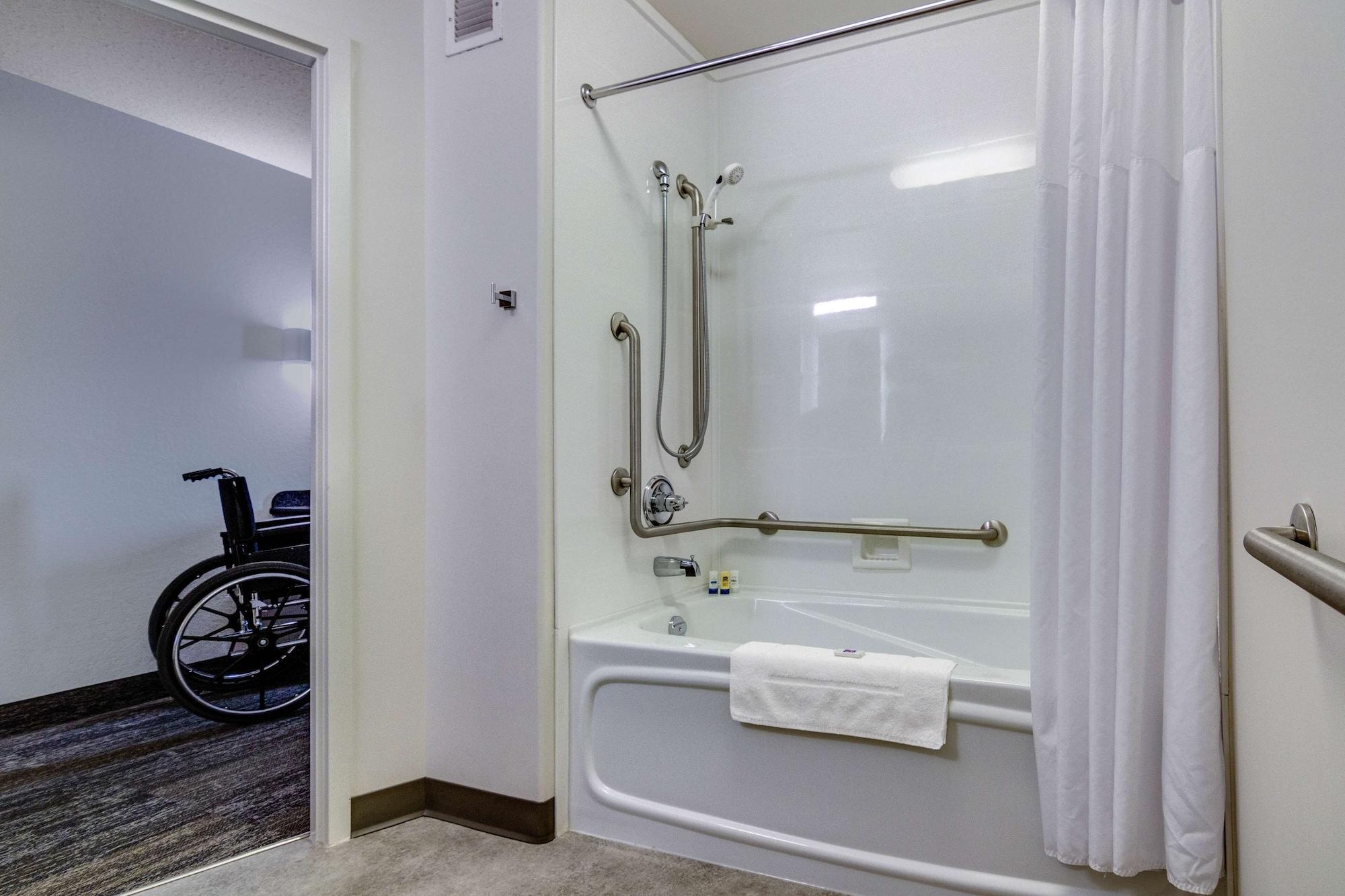 Motel 6-Saskatoon, Sk Bagian luar foto