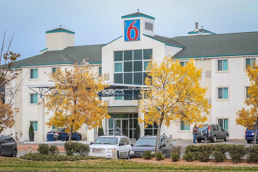 Motel 6-Saskatoon, Sk Bagian luar foto